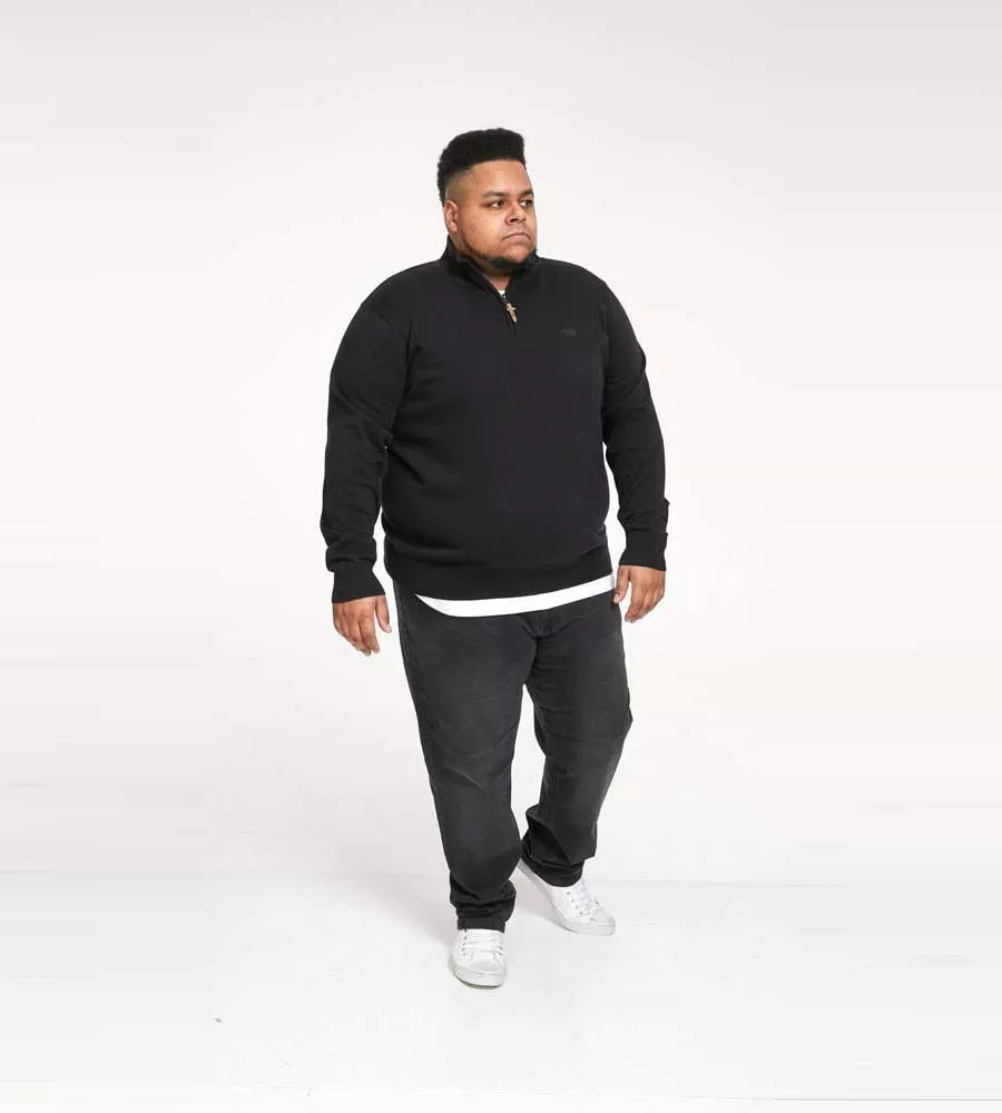 Men's Black Quarter Zip Knitted Sweater (GIUSEPPE 1)