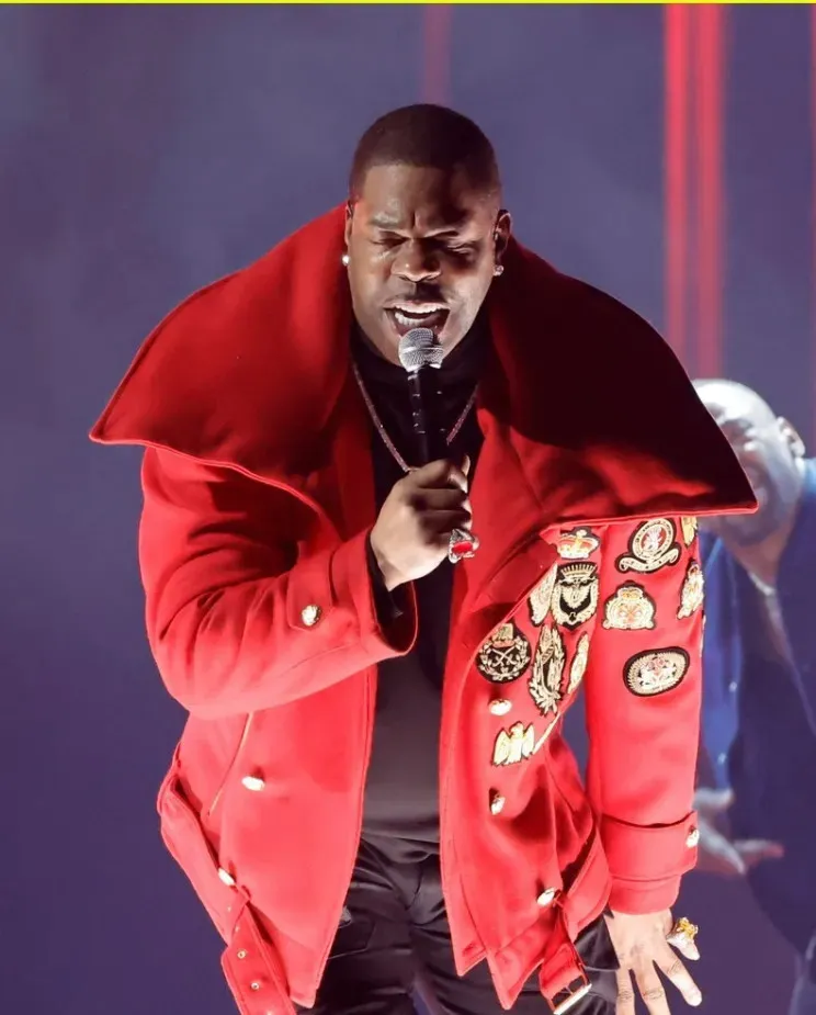 Grammy Awards 2023: Busta Rhymes Red Coat