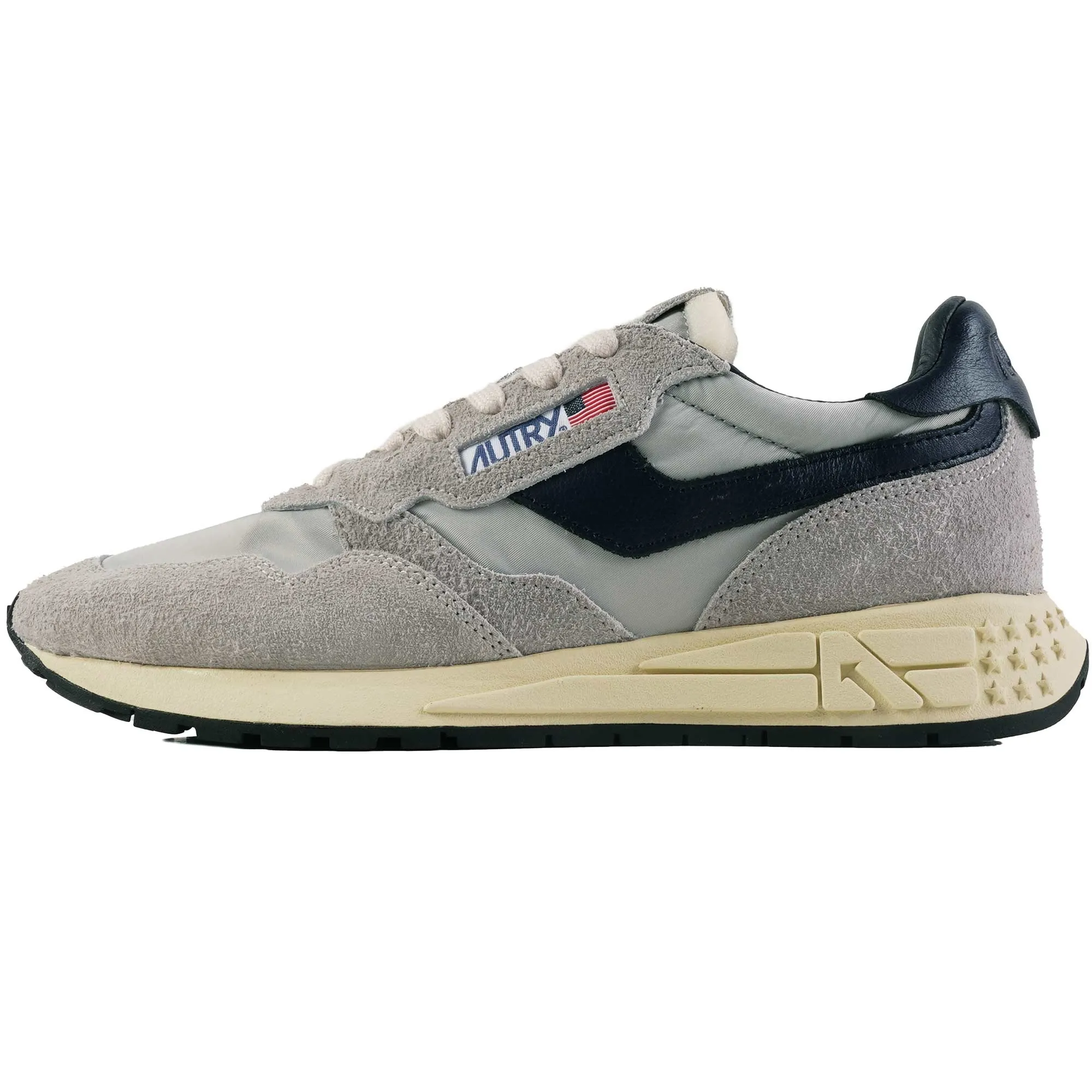 Low Top Sneaker in Loft Grey