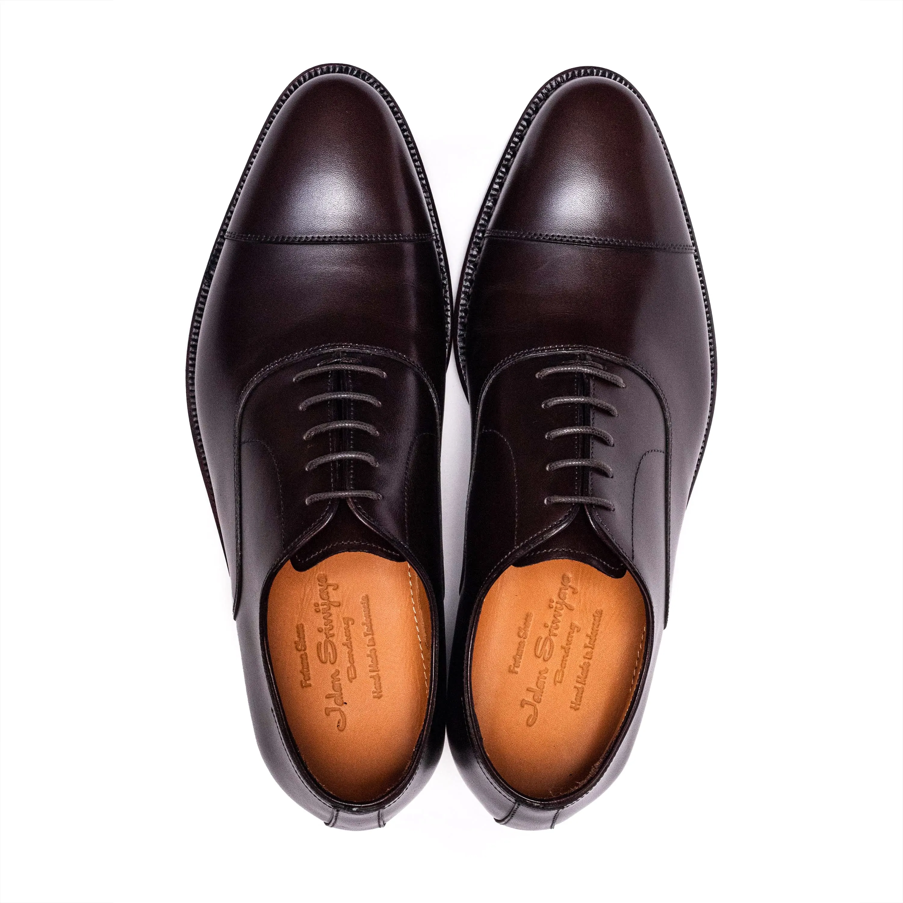 Men's Dark Brown Calf Oxford Cap Toe with Dainite Sole