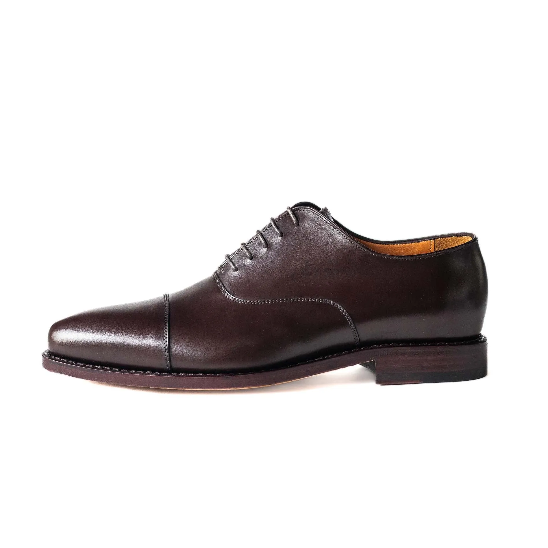 Men's Oxford Cap Toe with Dainite Sole in Vegano Crust Marrone