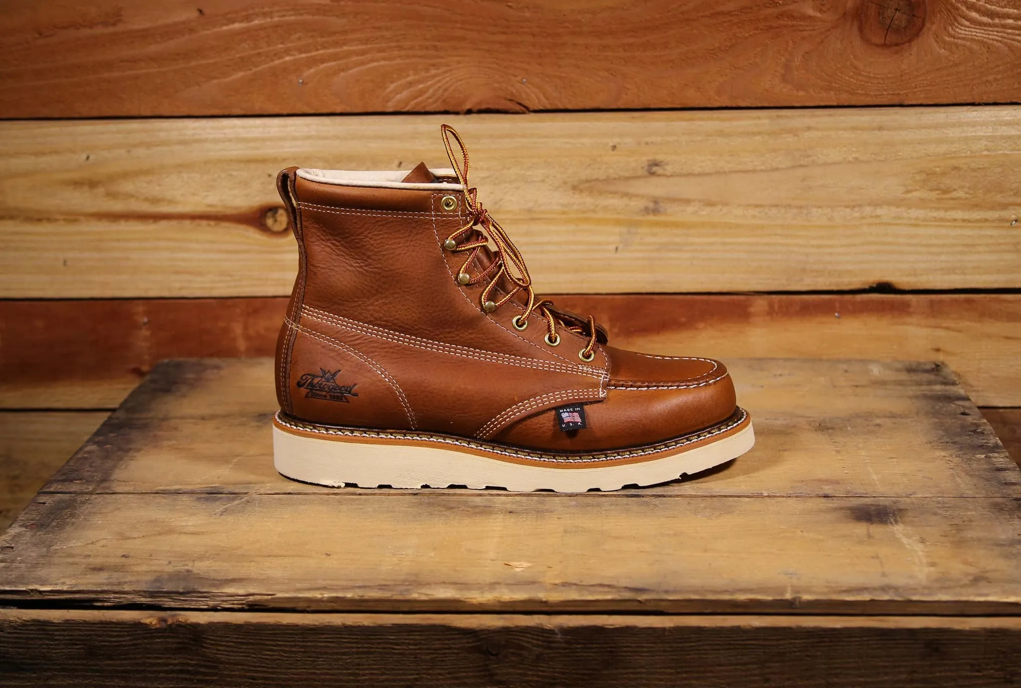 Moc Toe Oil Boots Style 814-4200