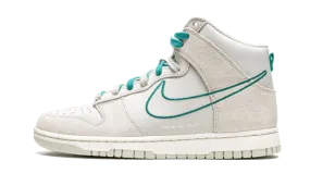 Nike Dunk High First Use Light Bone Green Noise - Google SEO friendly version: Nike Dunk High First Use Light Bone Green Noise.