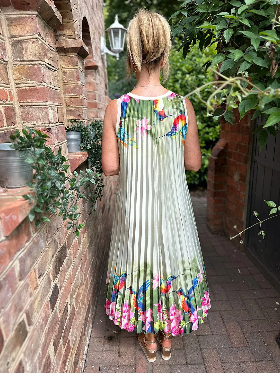 Sage Floral Kingfisher Dress – Sophia Pleated