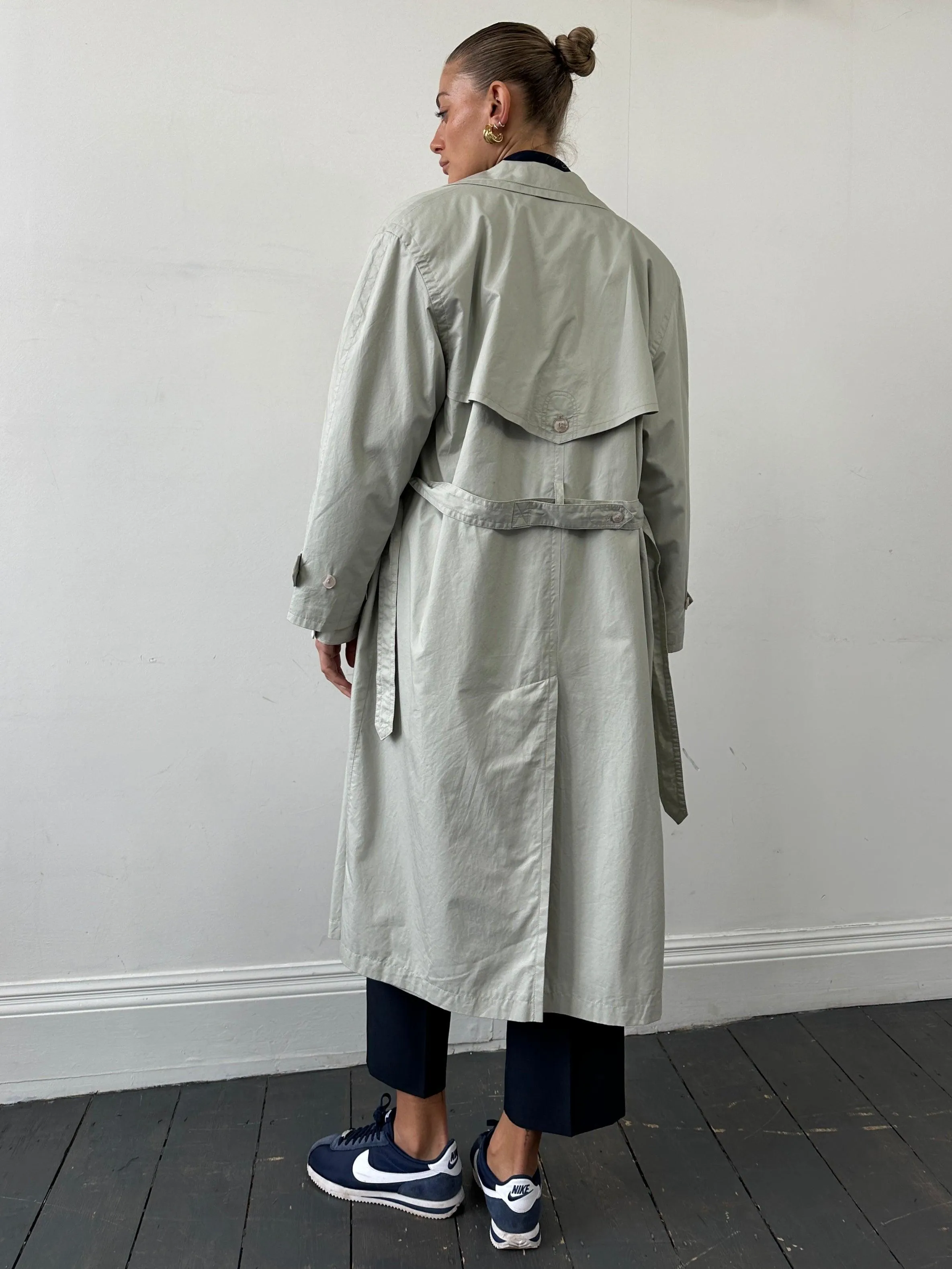 Vintage Belted Trench Coat - Large - Showerproof.