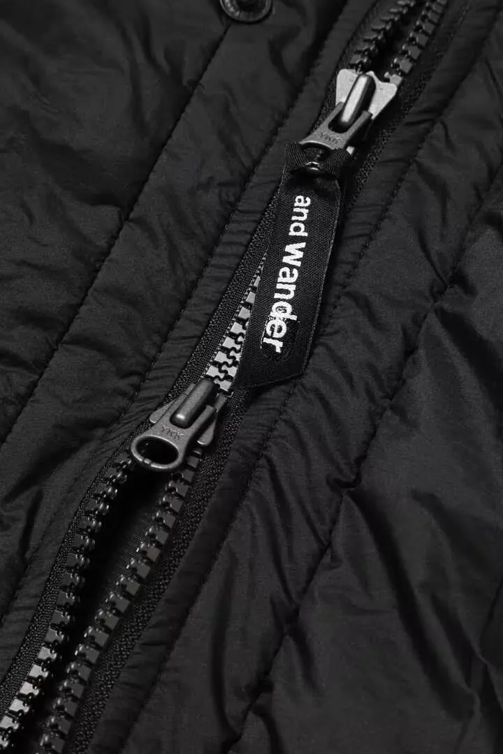 Wander Primaloft Rip Coat Black.