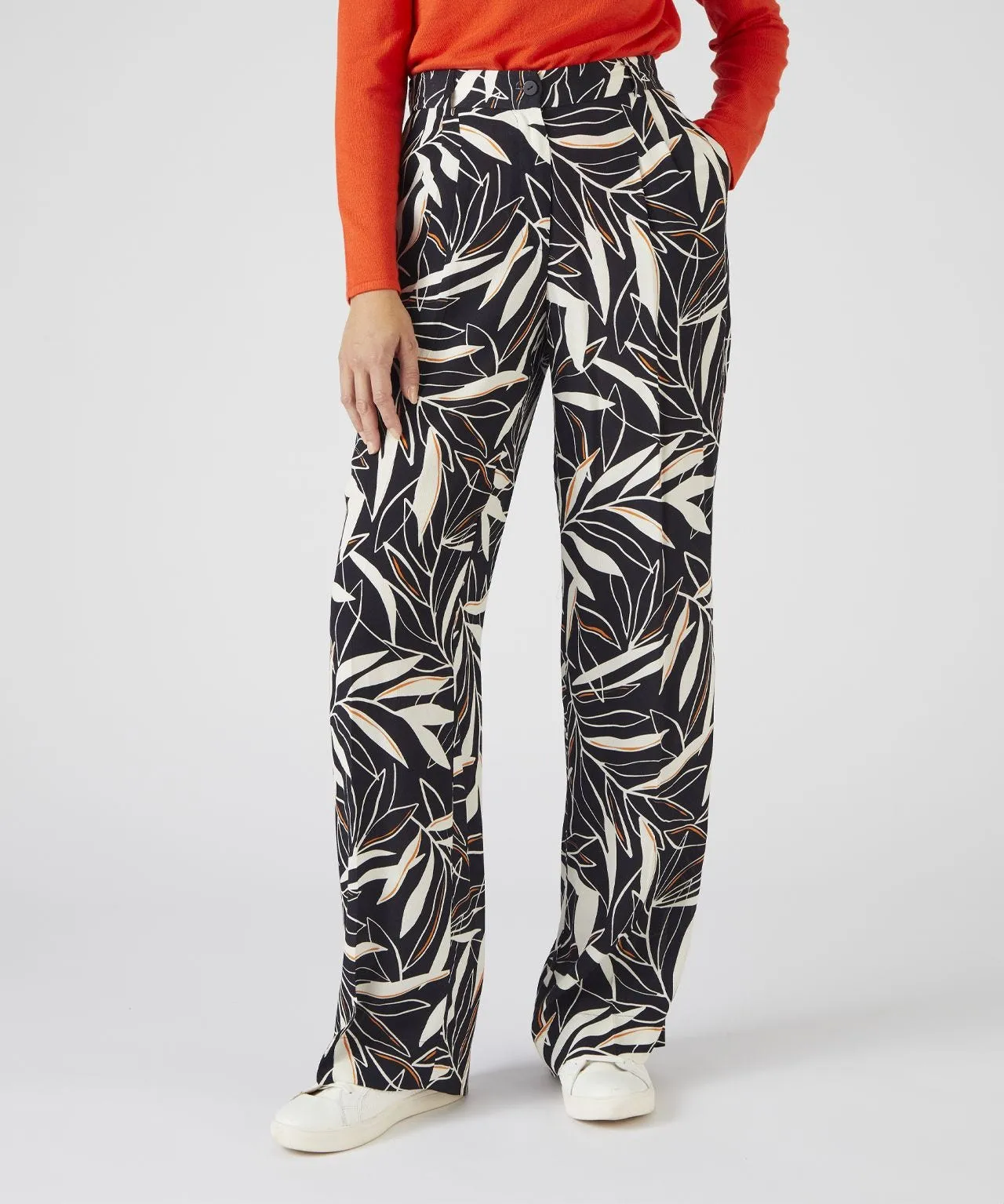 Black Leaf Print Wide-Leg Trousers