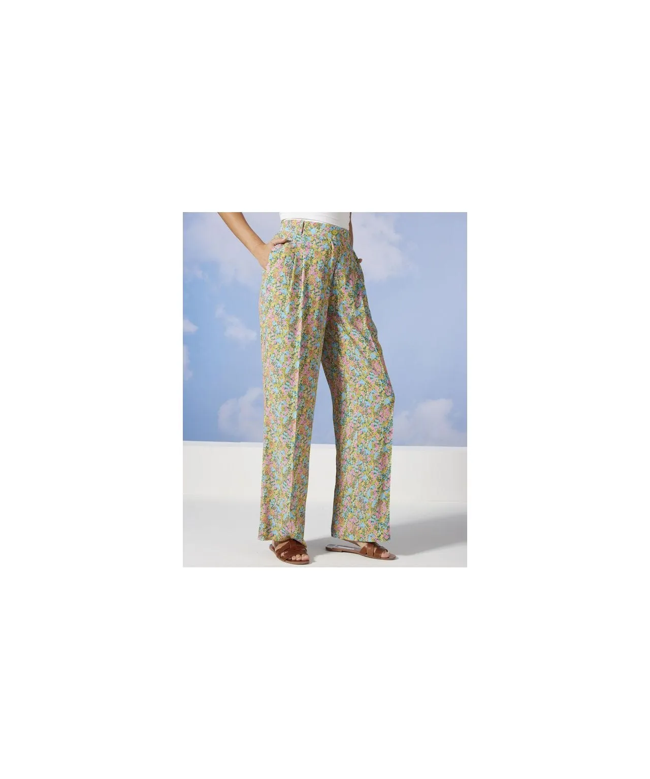 Wide-Leg Print Trousers