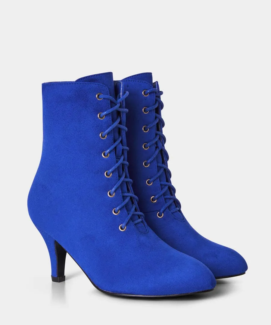 Women's Fashion Lace-Up Boots - Shop Stylish Cafe Chic Footwear