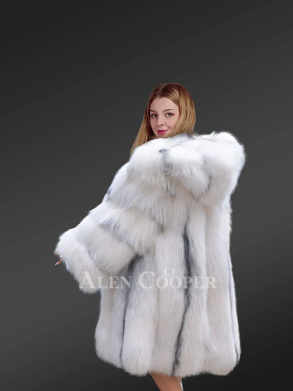 Women's Knee-Length Fox-Fur Coat